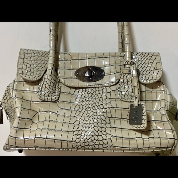 ❤️Govali Cream Croc Embossed Shoulder Bag - Picture 5 of 10